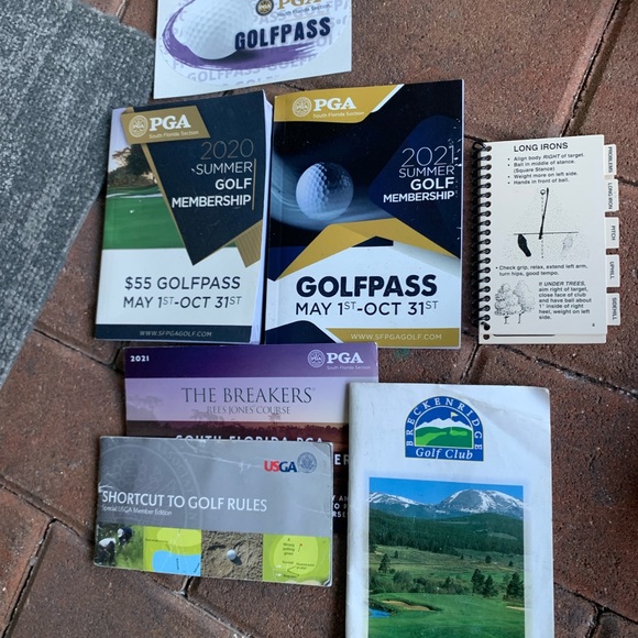 Golf accessories collectible booklets and golf pass books - Picture 3 of 5